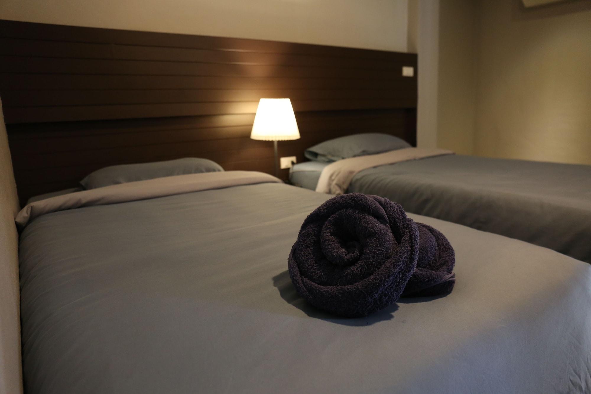 The Avail Hotel Phra Nakhon Si Ayutthaya Exterior photo